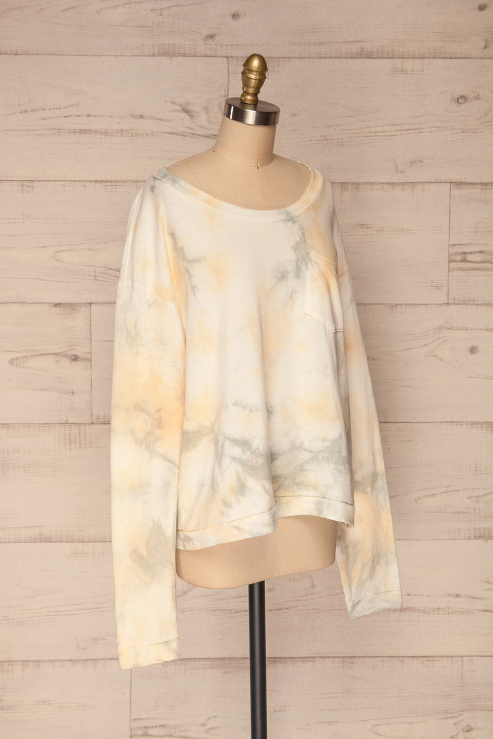 Leiria White Tie Dye Pocket Sweater | La petite garçonne side view 