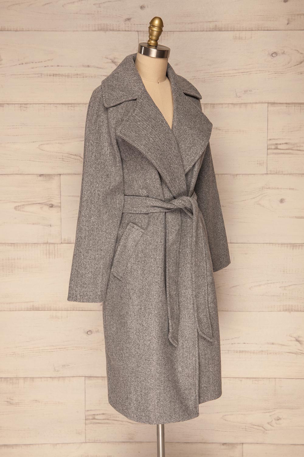 Lokvari Grey Long Felt Trench Coat | La Petite Garçonne side view 