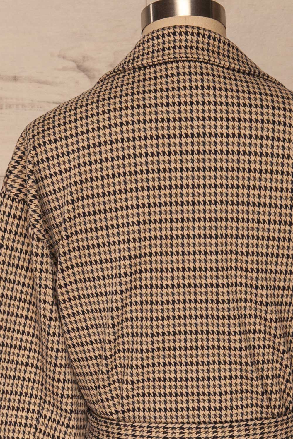 Londres Long Beige Houndstooth Coat | La petite garçonne back view