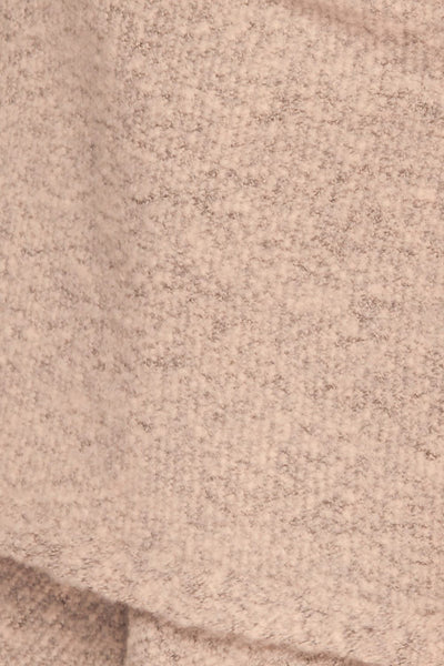 Lubartow Grey & Light Pink Fuzzy Scarf | La petite garçonne
