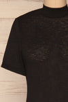 Lucca Noir Waffled Short Sleeve Top | Haut | La petite garçonne front close-up