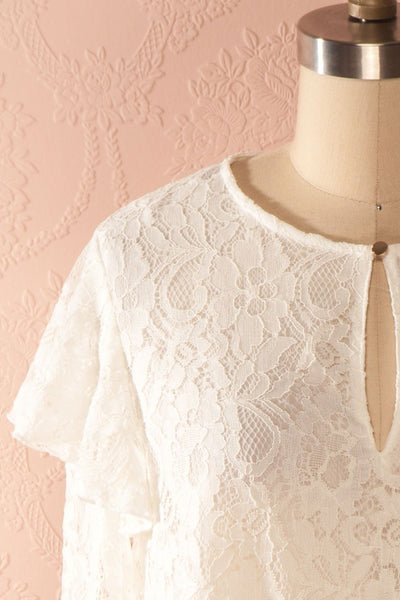 Lynnie Light - White lace ruffled blouse 2