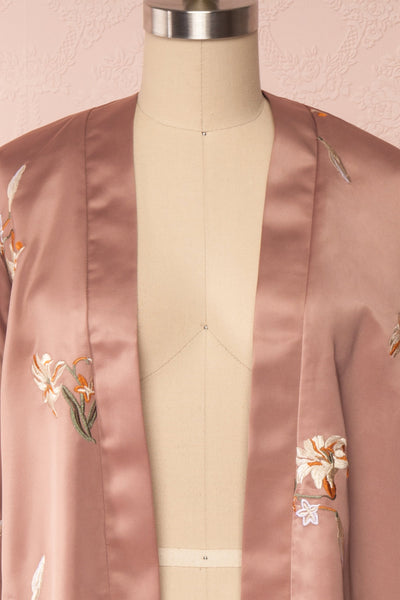 Lyria Taupe Satin Floral 3/4 Sleeve Kimono | Boutique 1861 front close up