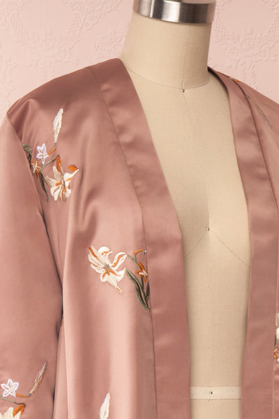 Lyria Taupe Satin Floral 3/4 Sleeve Kimono | Boutique 1861 side close up