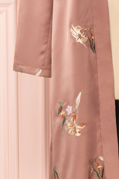 Lyria Taupe Satin Floral 3/4 Sleeve Kimono | Boutique 1861 sleeve