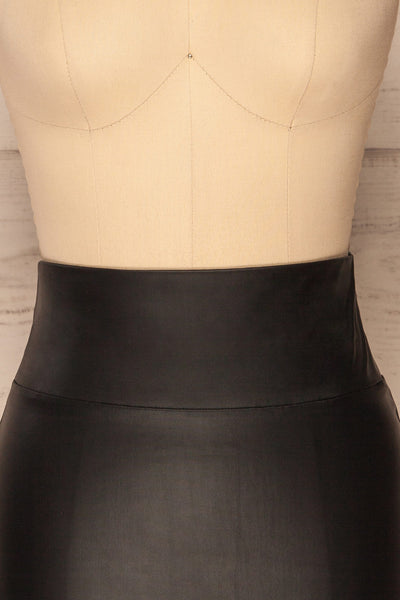 Maidstone Black Faux-Leather Mini Skirt | La petite garçonne front view