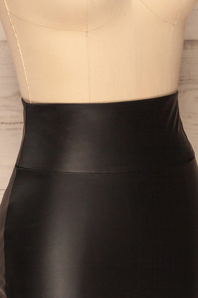 Maidstone Black Faux-Leather Mini Skirt | La petite garçonne side close up