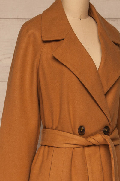 Mataro Brown Mid-Length Trench Coat | La petite garçonne side close-up