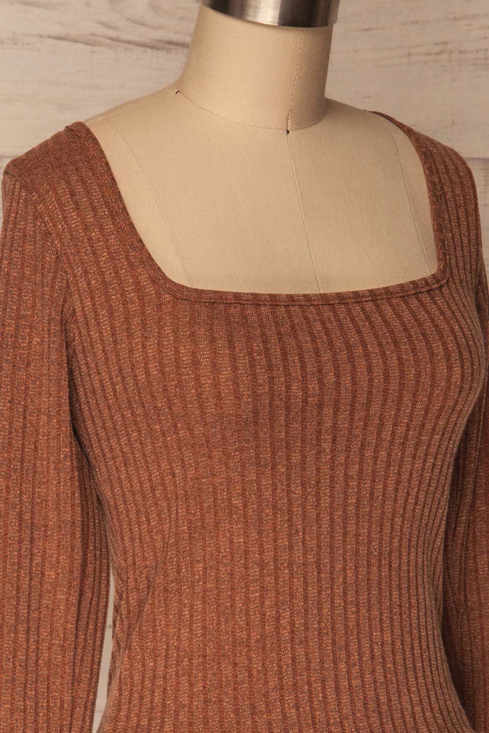 Melliar Mocha Orange Long Sleeved Ribbed Crop Top | La Petite Garçonne 4