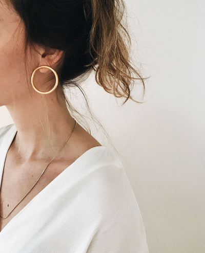 Mellifera Brushed Gold Hoop Earrings | La Petite Garçonne Chpt. 2