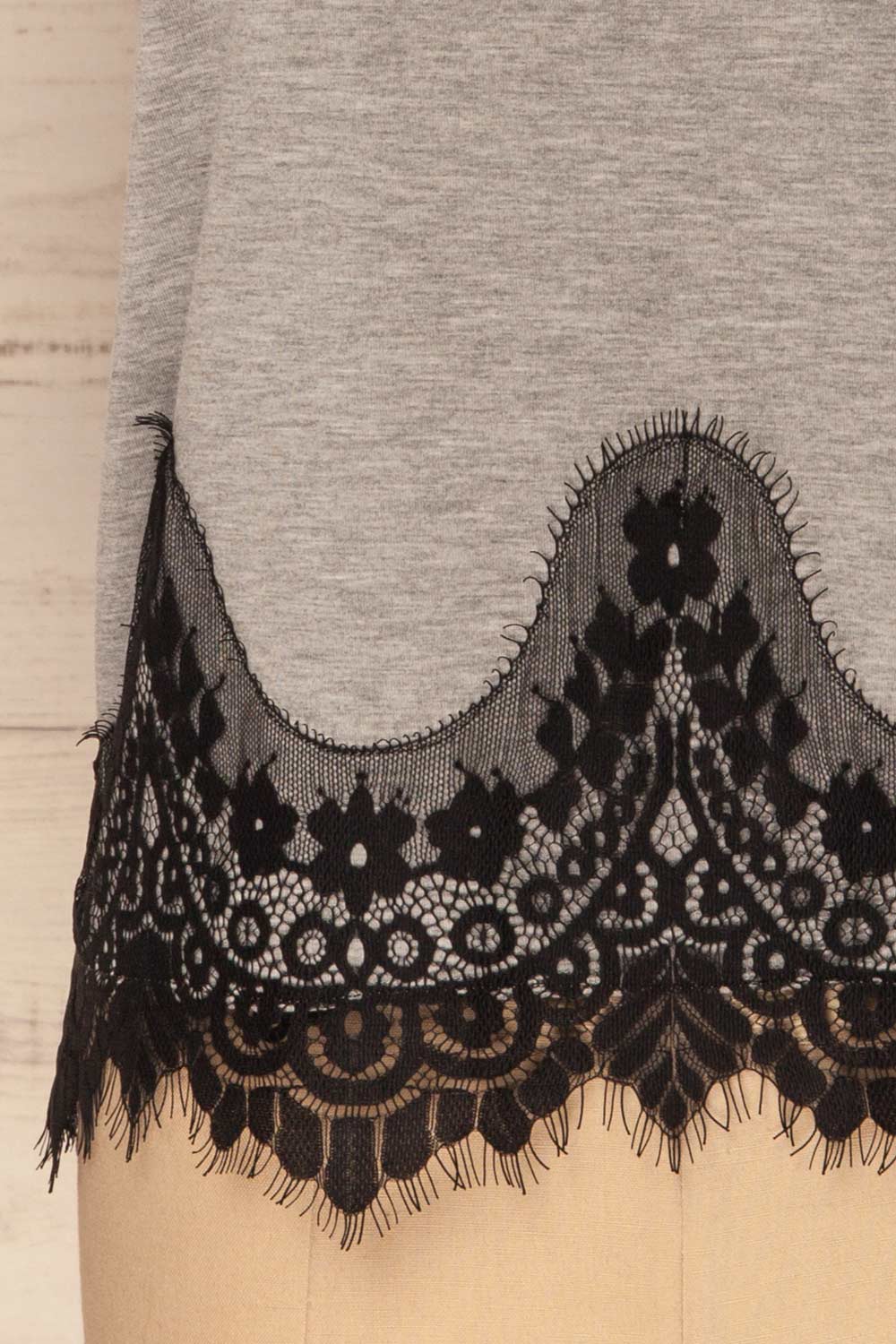 Mespelare Grey & Black T-Shirt with Lace | La Petite Garçonne 7