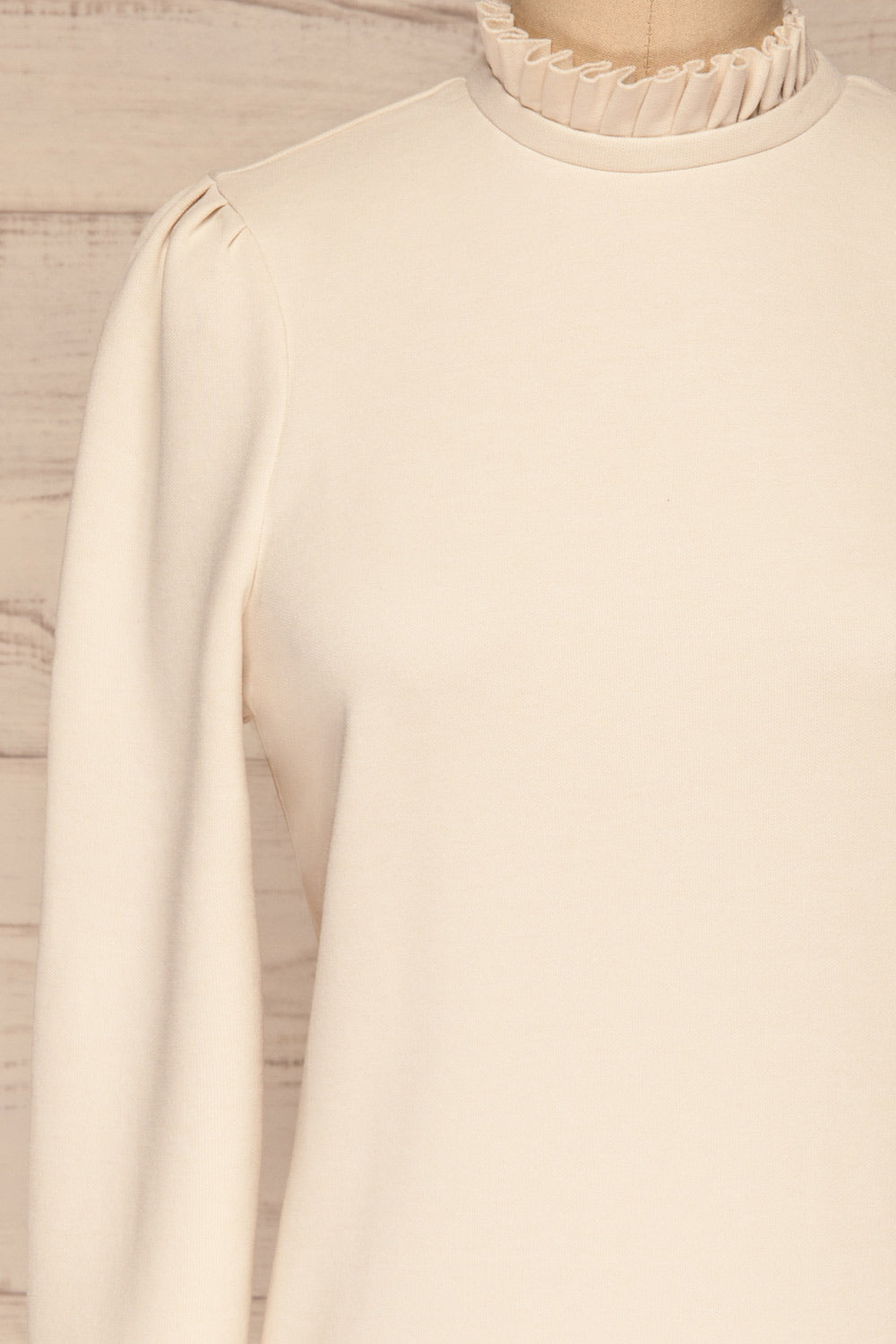 Methon Chalk White Mock Neck Top | Haut | La Petite Garçonne front close-up