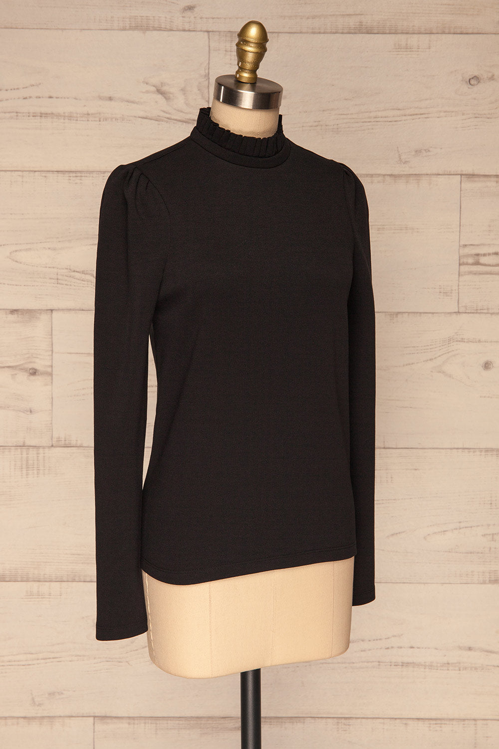 Methon Coal Black Mock Neck Top | Haut | La Petite Garçonne side view 