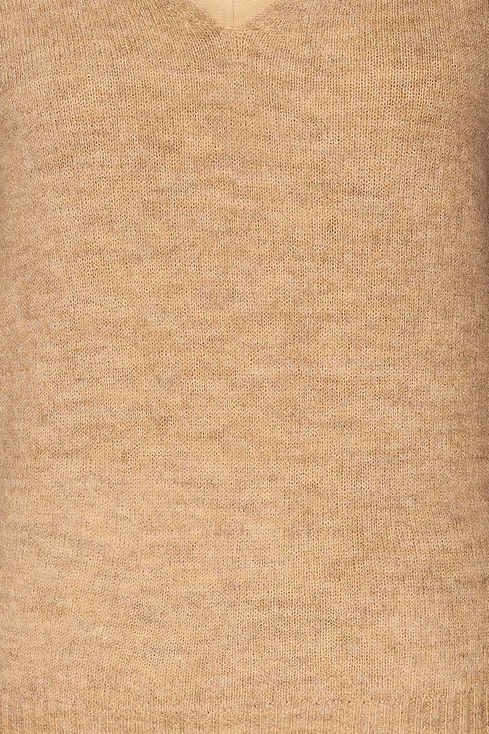 Mikstat Beige V-Neck Knit Sweater | La petite garçonne fabric