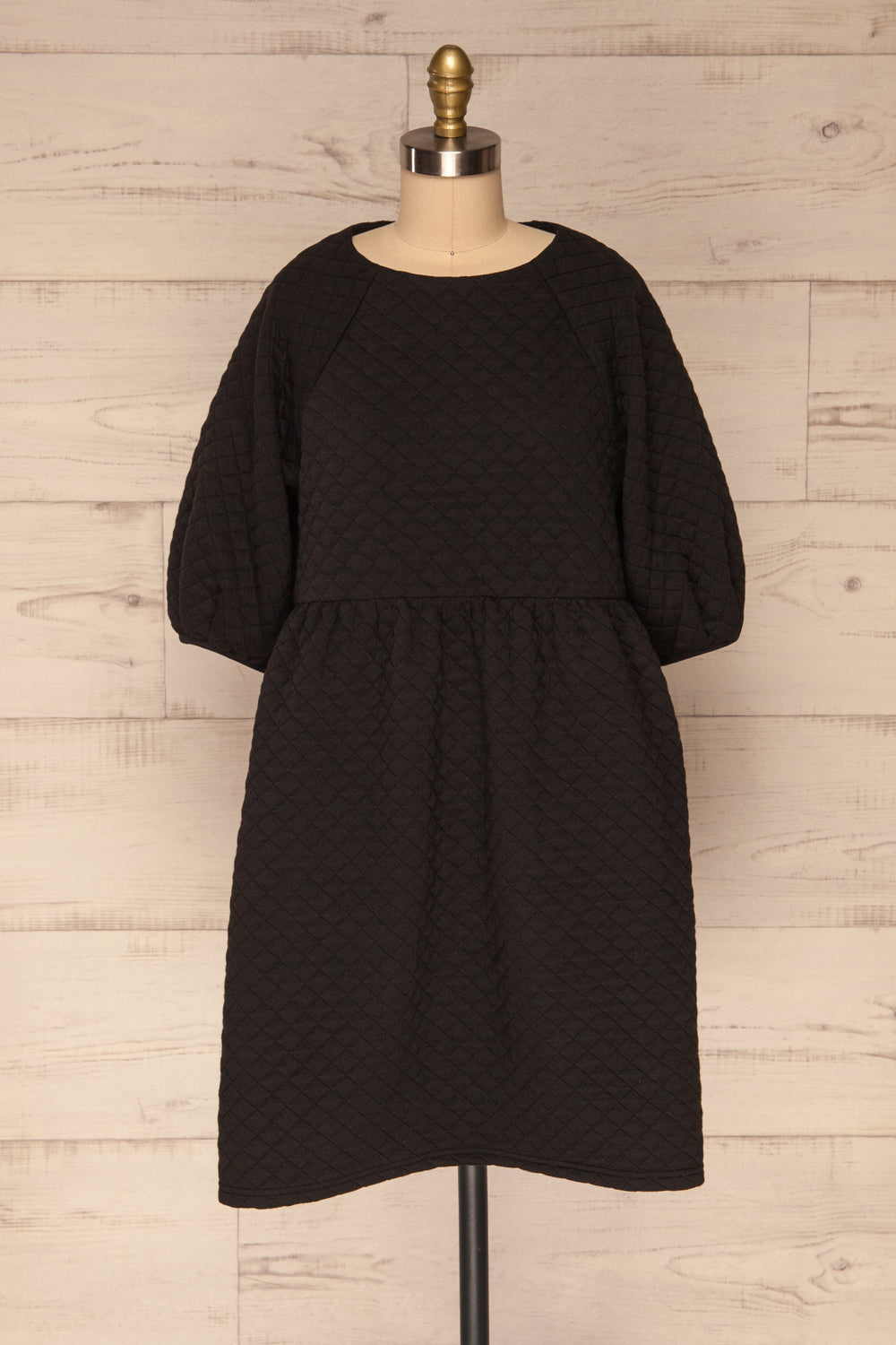 Millam Black Quilted Puffy Sleeve Dress | La petite garçonne front view