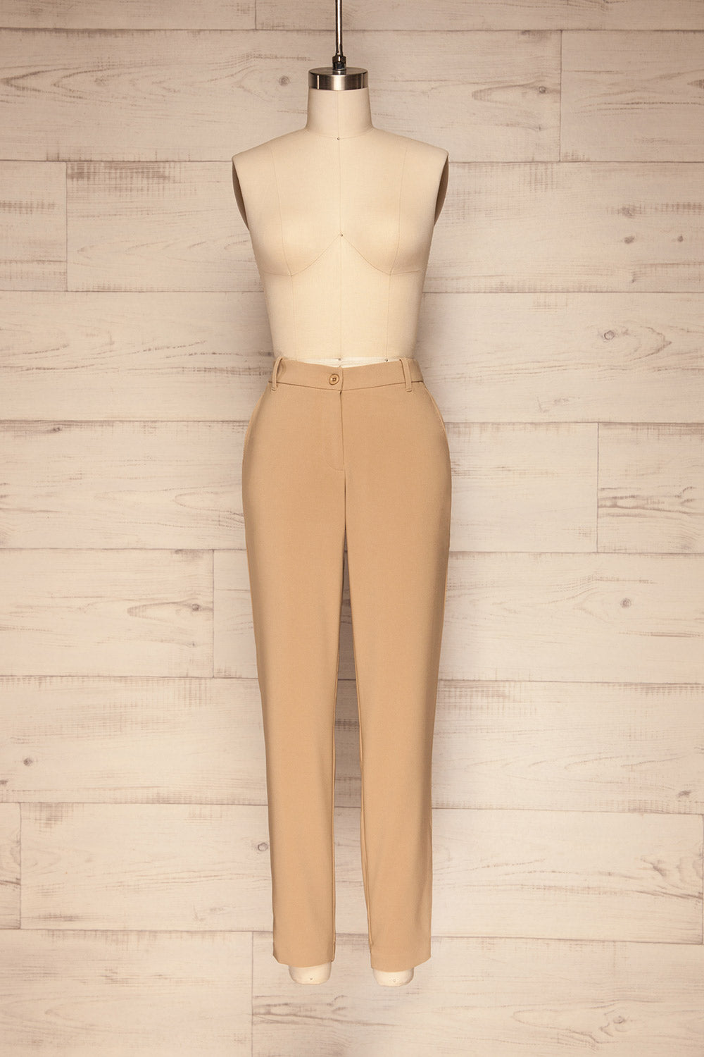 Munlochy Beige Pants | Pantalon Beige front view | La Petite Garçonne