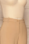 Munlochy Beige Pants | Pantalon Beige side close up | La Petite Garçonne