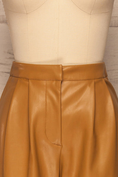 Naarden Ginger Brown Faux-Leather Pants | La petite garçonne  front close-up