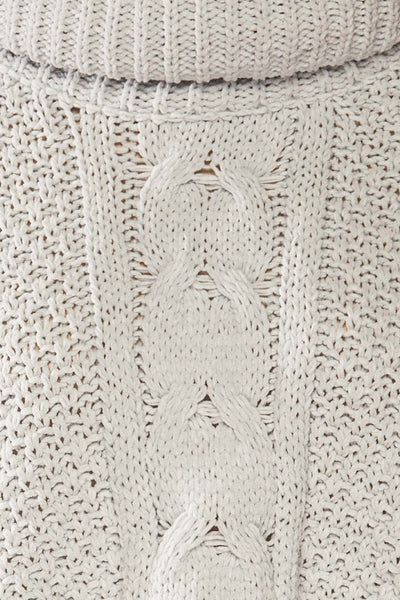 Nakka Blue Cropped Knit Sweater | La petite garçonne fabric