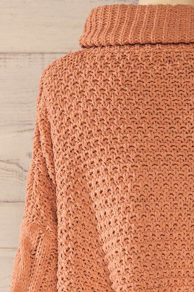 Nakka Pink Cropped Knit Sweater | La petite garçonne back close-up