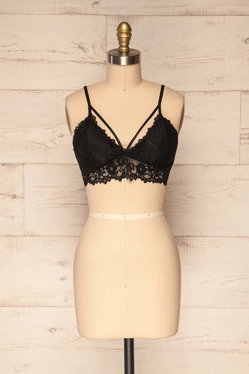 Nandrin Black Lace Triangular Bralette | La Petite Garçonne