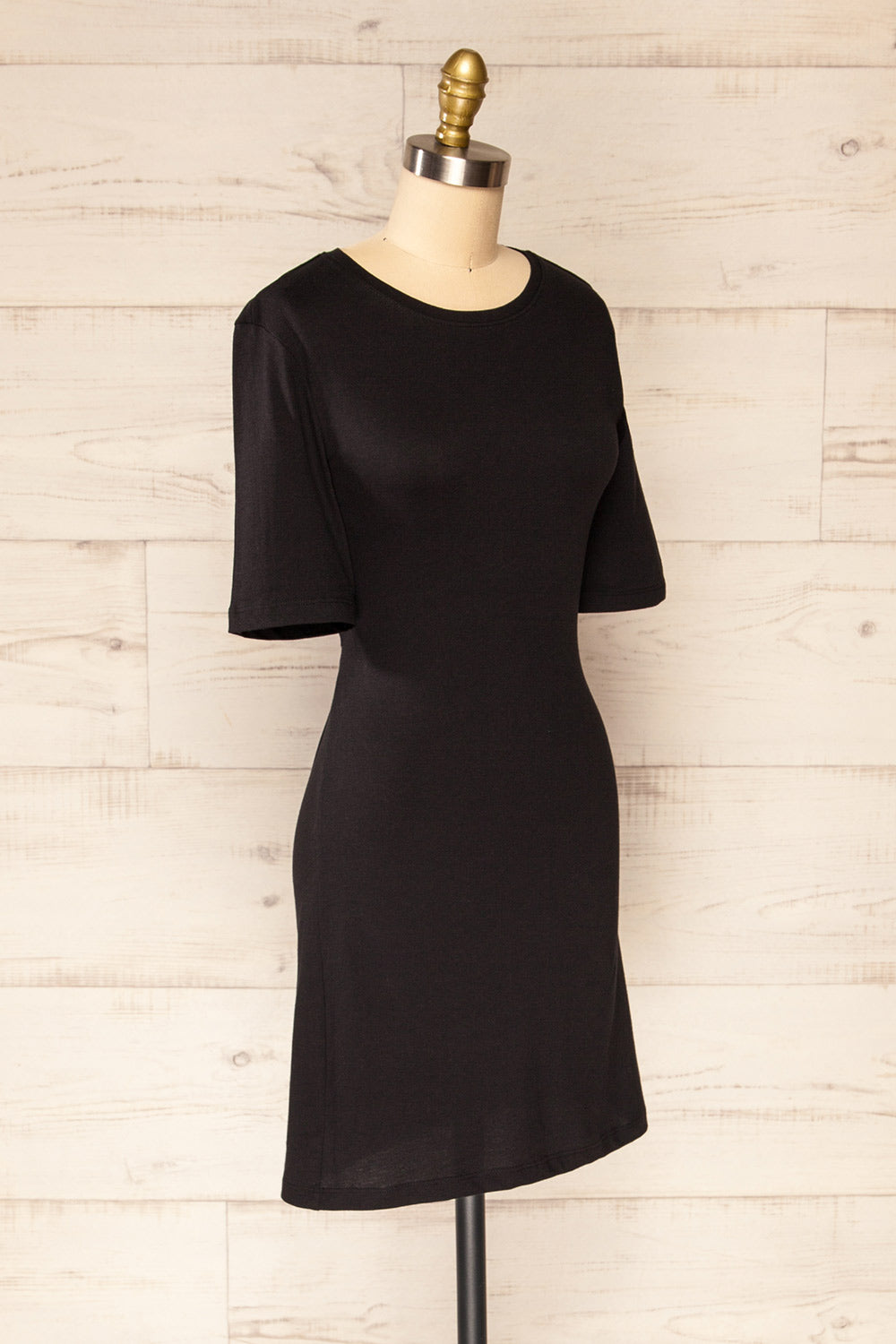 Nida Black Short Sleeves Short Dress | La petite garçonne side view 