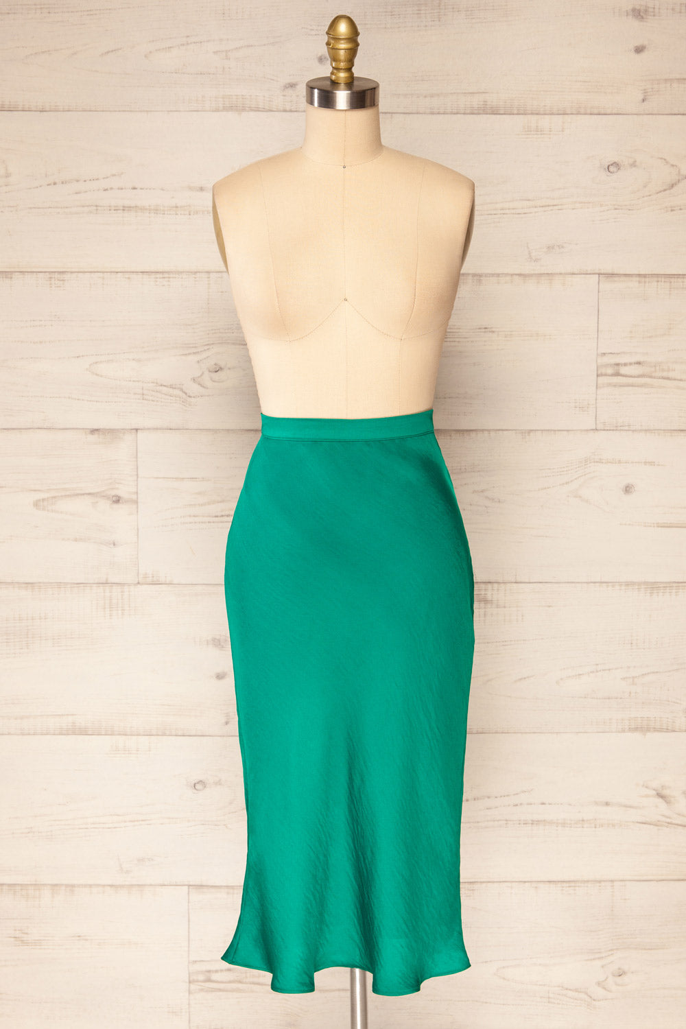 Nikaia Green Silky High-Waisted Midi Skirt | La petite garçonne front view