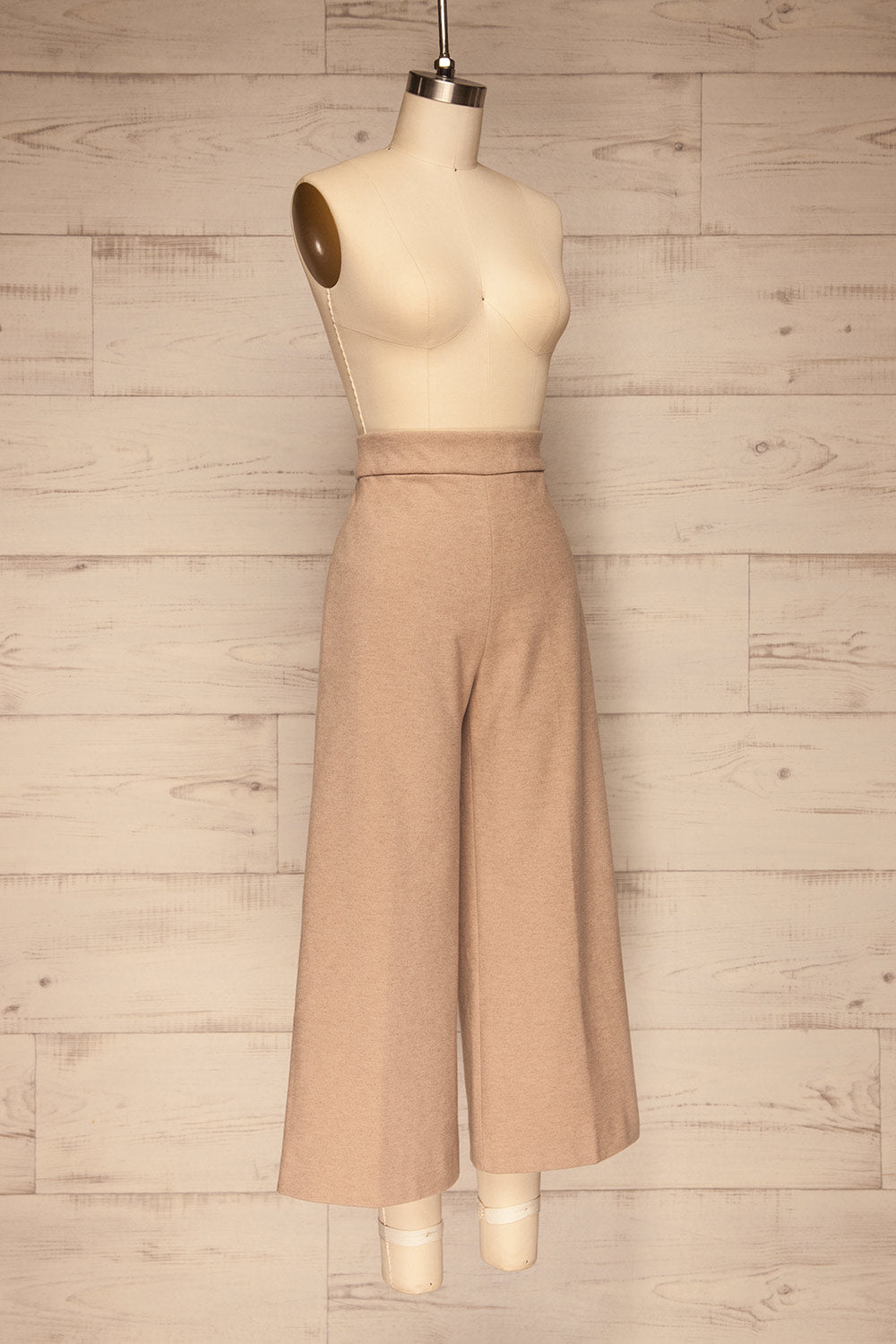 Ohrid Beige Wide Leg Cropped Pants | La petite garçonne side view 