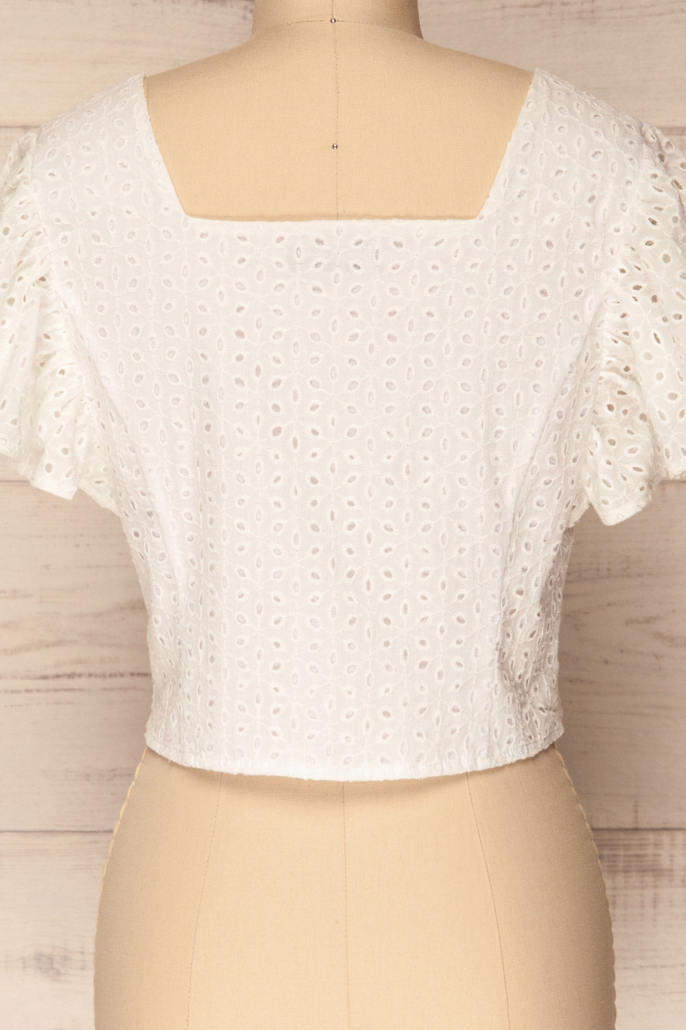 Olhao White Lace Button-Up Crop Top | La Petite Garçonne 6