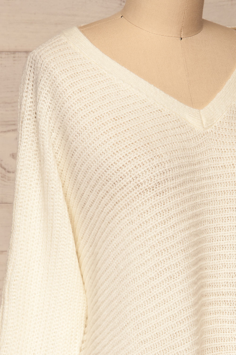 Oradea White Knit Sweater | Tricot | La Petite Garçonne side close-up