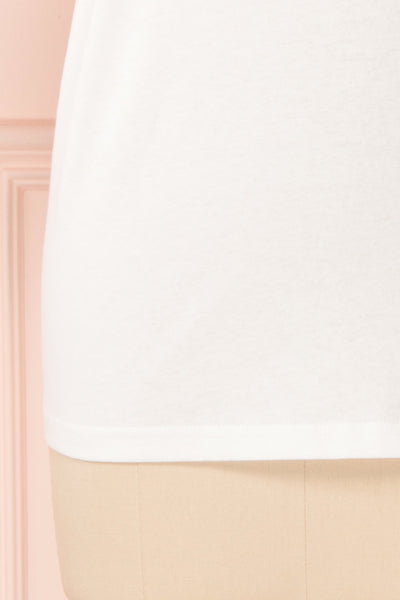 Parielle White T-Shirt w/ Center Print | Boutique 1861 bottom