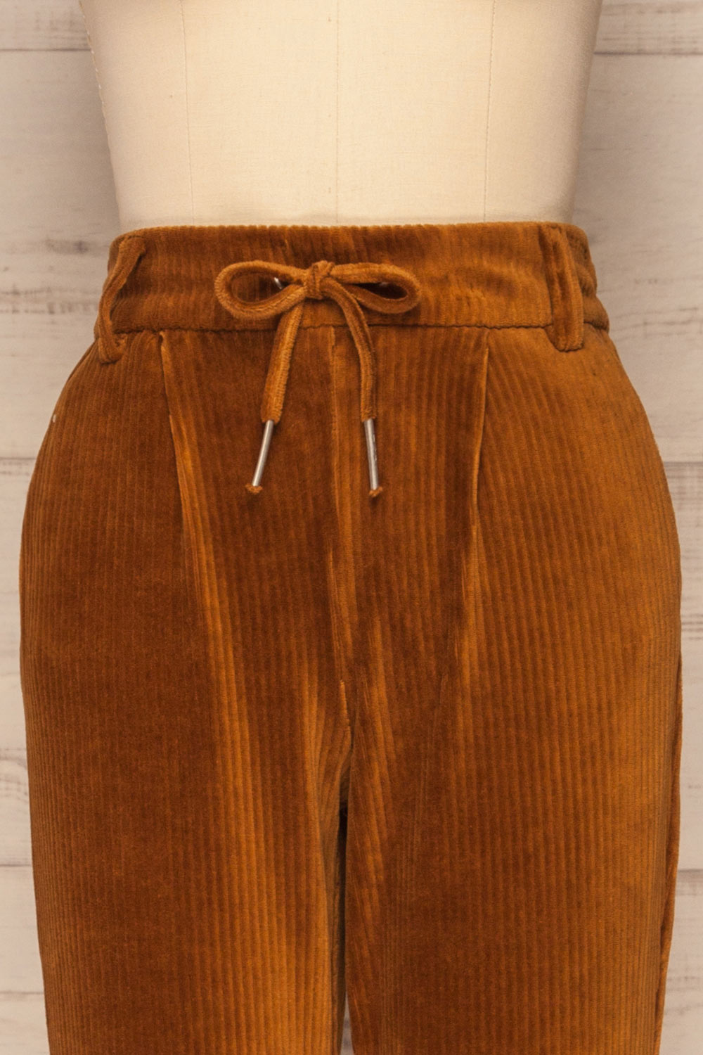 Pasio Chestnut Brown Corduroy Pants | La Petite Garçonne front close-up