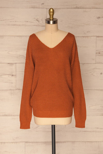 Patras Clay V-Neck Knitted Sweater | La petite garçonne front view