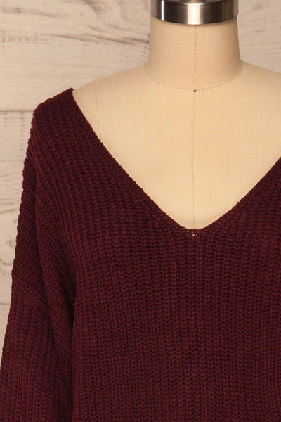 Patras Wine V-Neck Knitted Sweater | La petite garçonne front close up