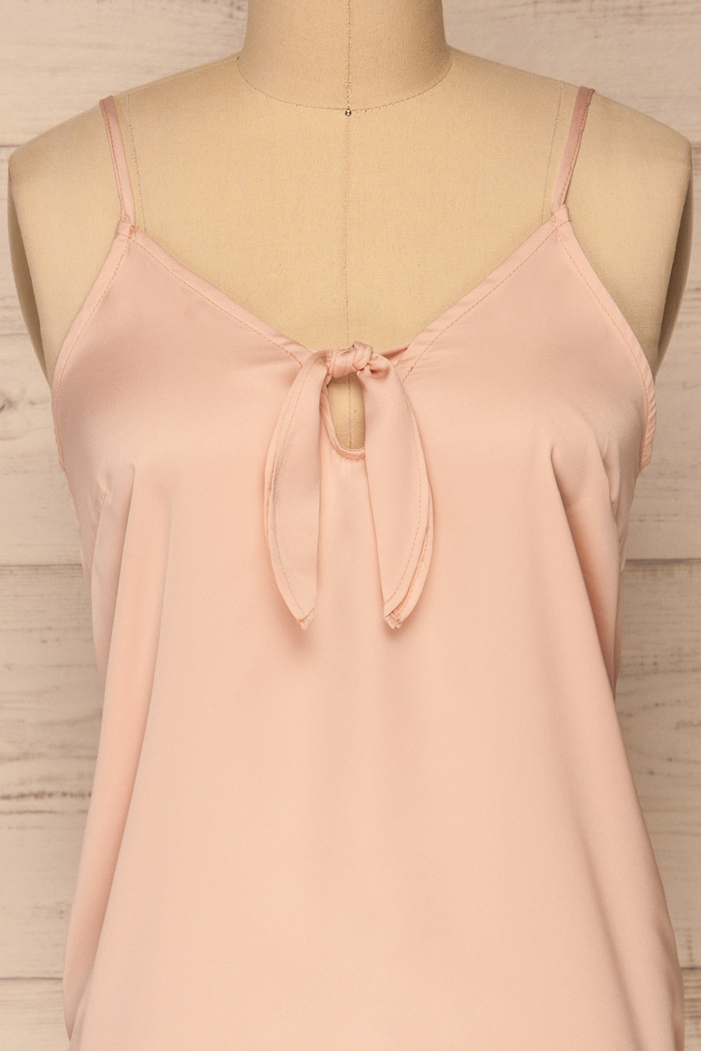 Paularo Lychee Pink Tank Top w/ Bow | La petite garçonne front close-up