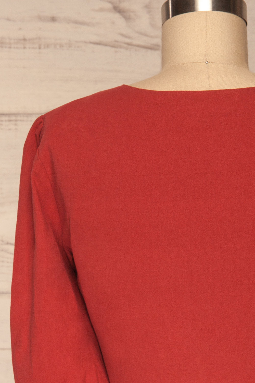 Pinerolo Faded Red Knot Crop Top back | La petite garçonne