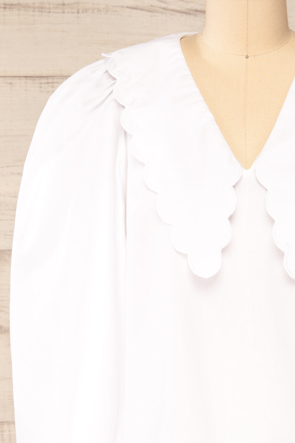 Pombal White Peter Pan Collar Top | La petite garçonne  front close-up