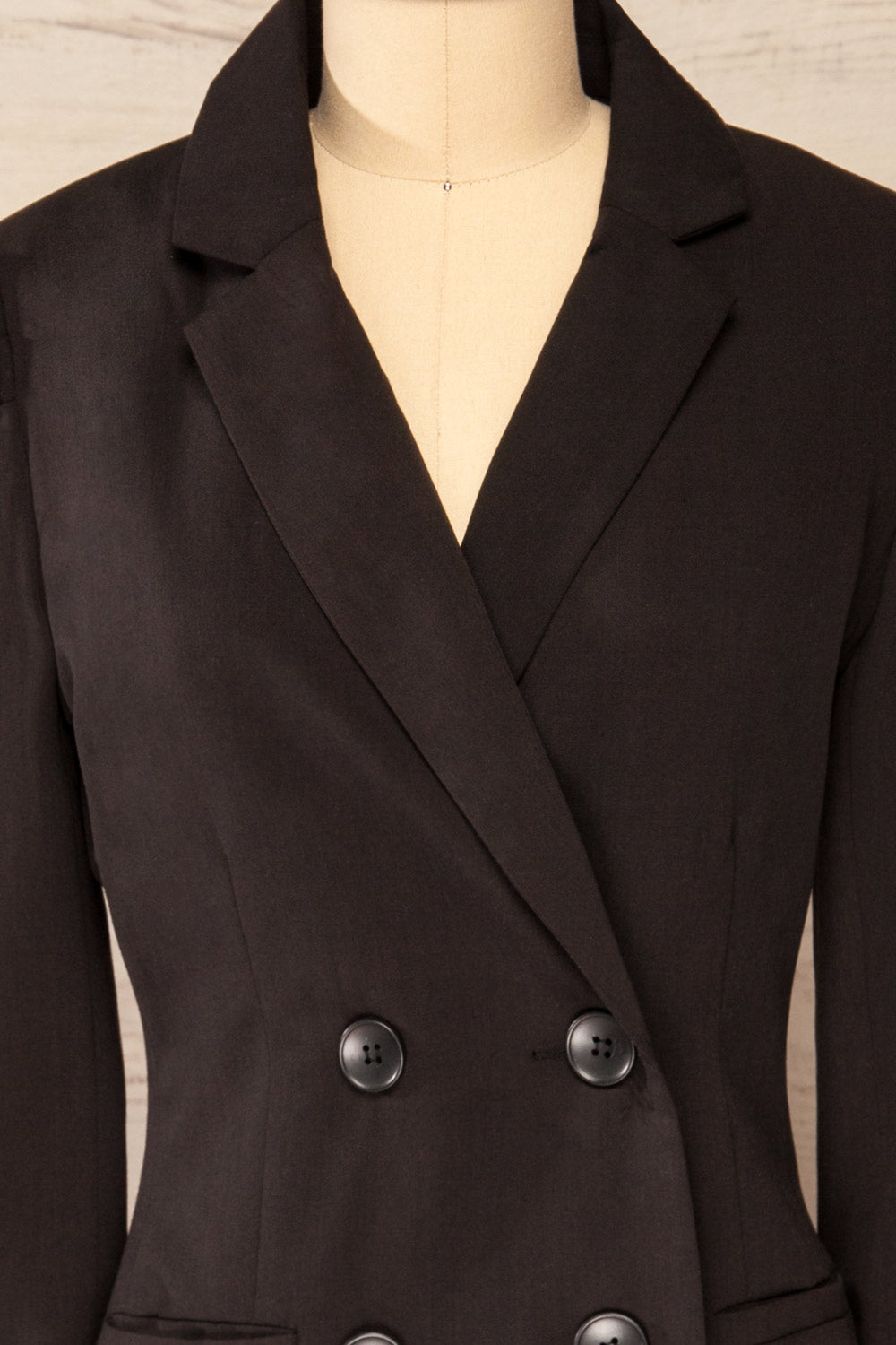 Pyskowice Black Buttoned Blazer Dress | La petite garçonne no belt close-up