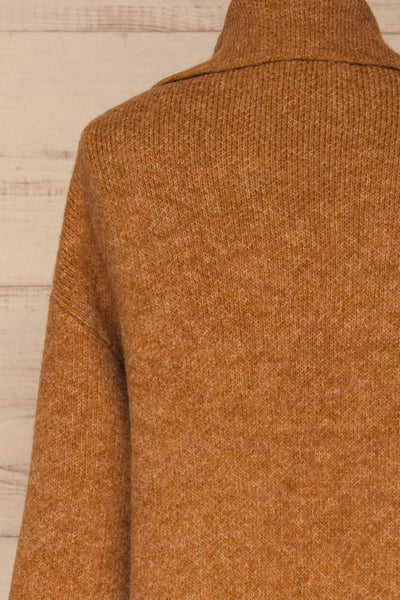 Qormi Brown Long Knitted Cardigan | La petite garçonne back close-up