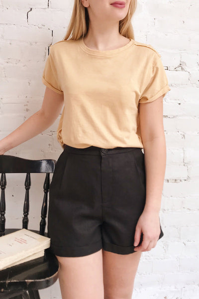 Quarreni Light Yellow Crop T-Shirt | La petite garçonne on model