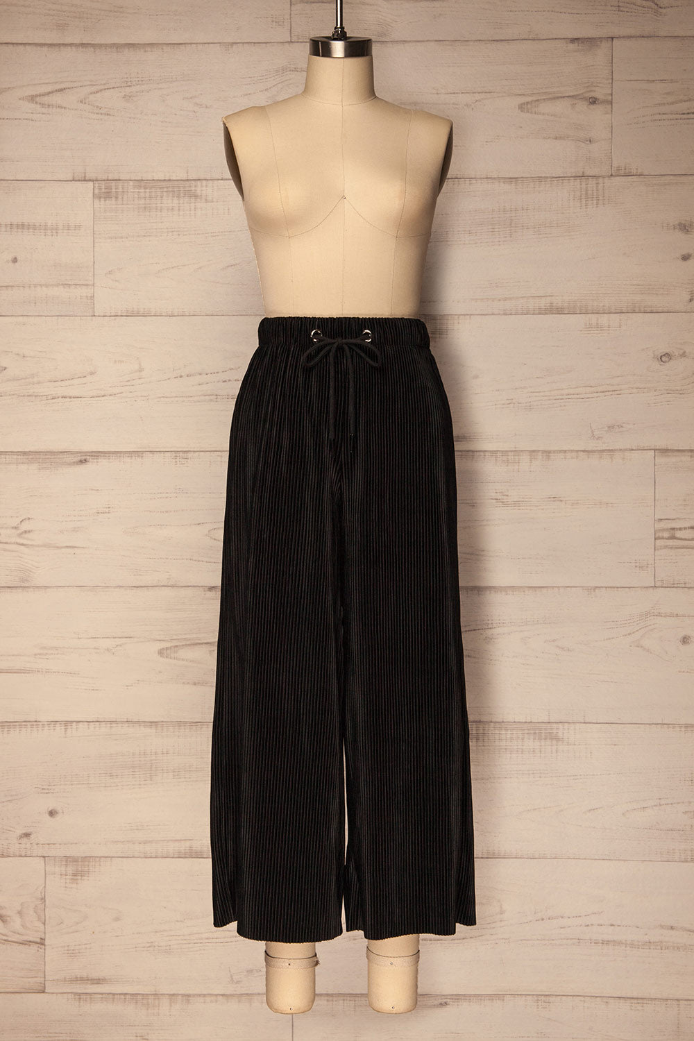 Rande Noir Black Ribbed Velvet Wide Leg Pants | La Petite Garçonne 1