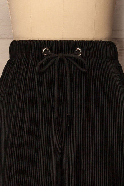Rande Noir Black Ribbed Velvet Wide Leg Pants | La Petite Garçonne 2