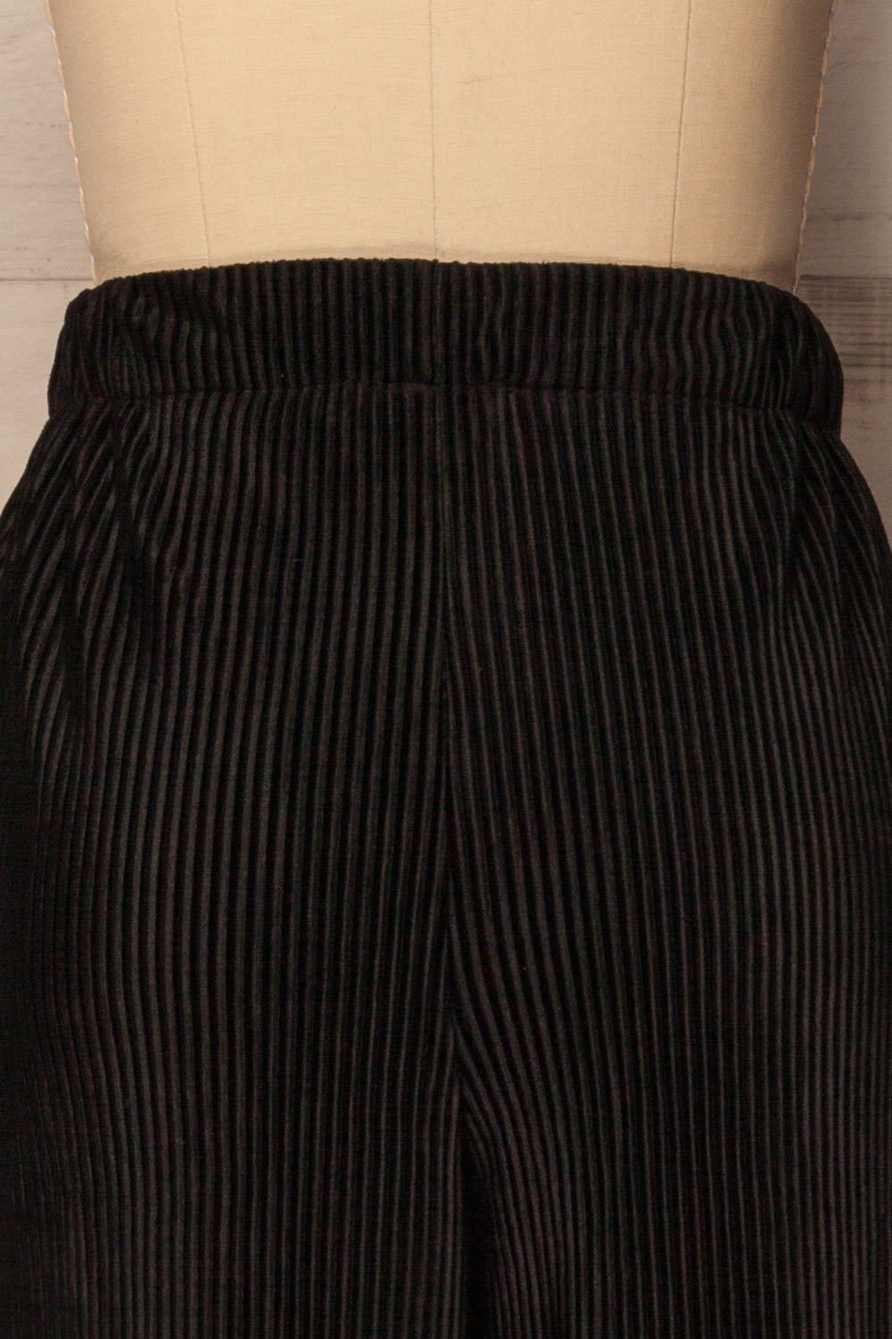 Rande Noir Black Ribbed Velvet Wide Leg Pants | La Petite Garçonne 6