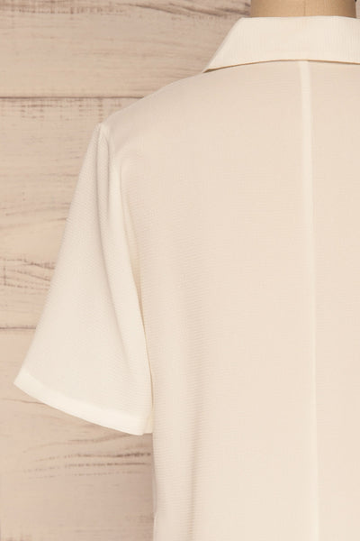 Rosarno White Crepe Short Sleeved Shirt | La petite garçonne back close-up