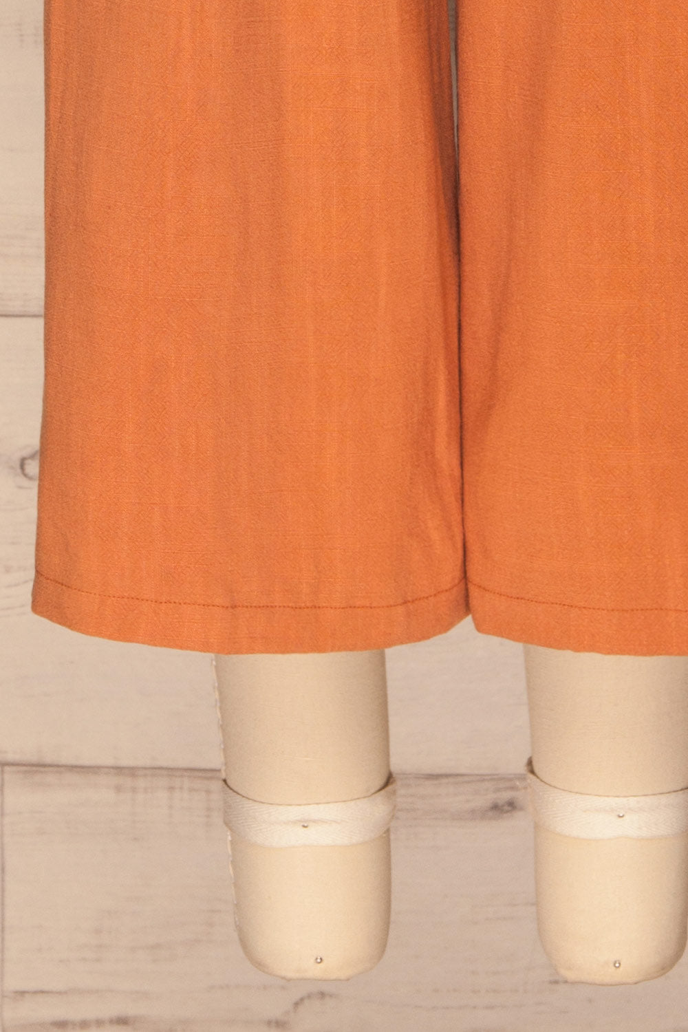 Rotello Orange High-Waisted Cropped Pants | La petite garçonne bottom 