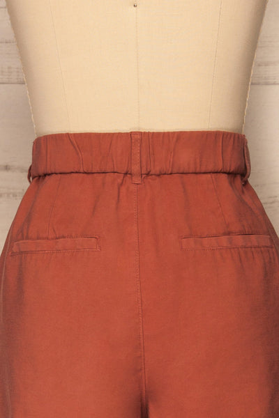 Ruciane Rust Orange High-Waisted Shorts | La petite garçonne back close-up
