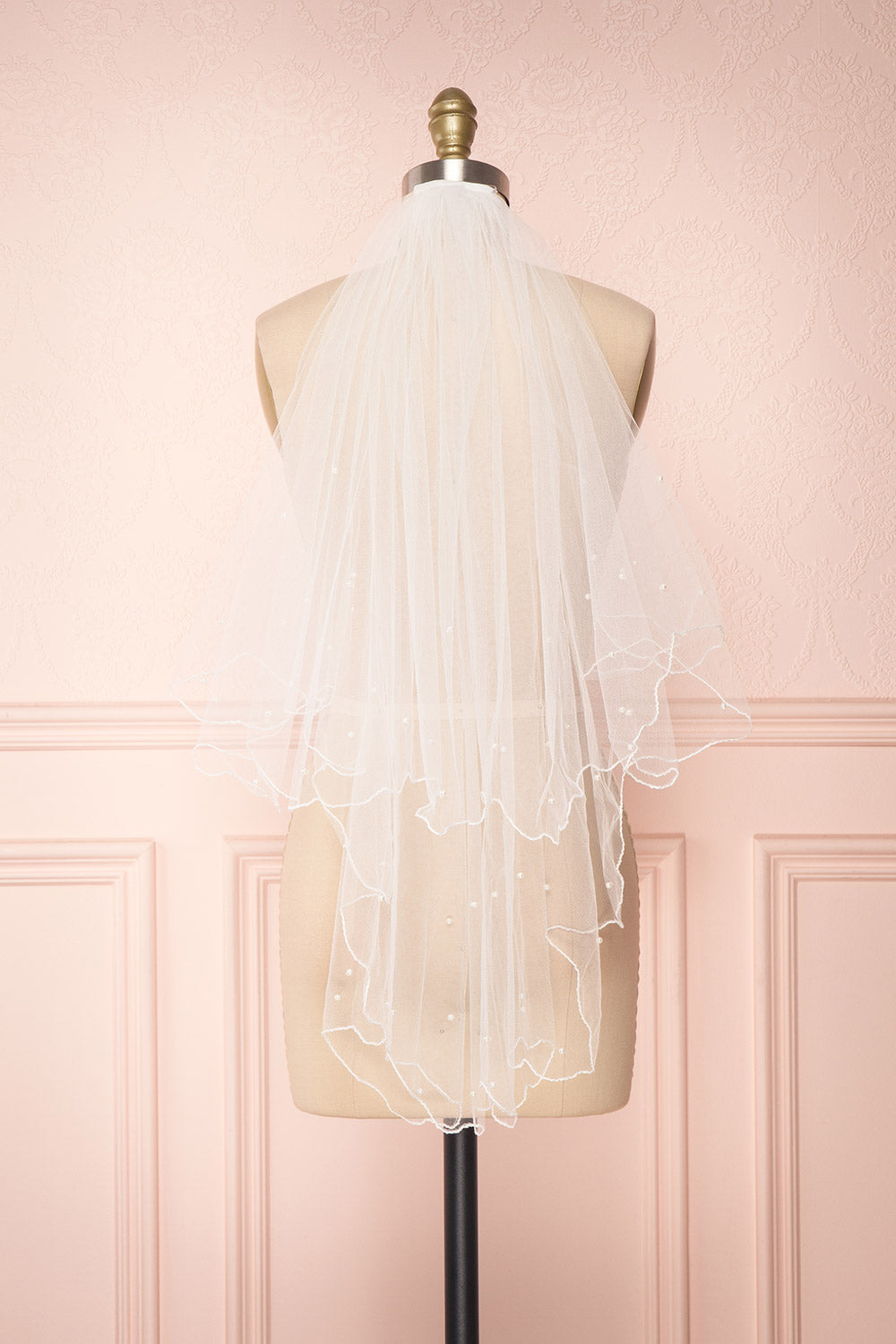 Saburro White Embroidered Wedding Veil | Boudoir 1861