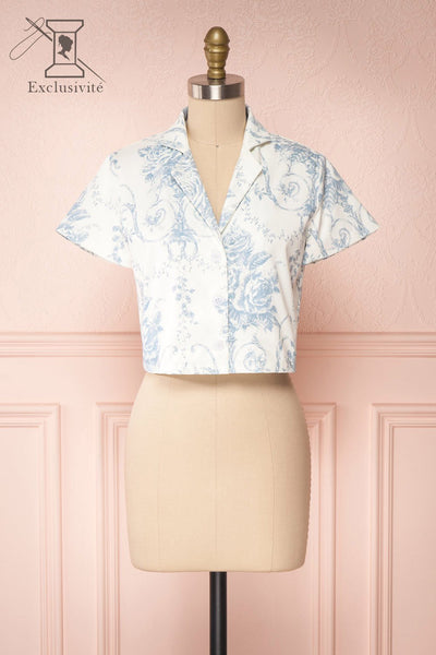 Saelig White & Blue Floral Buttoned Crop Top front view | Boutique 1861