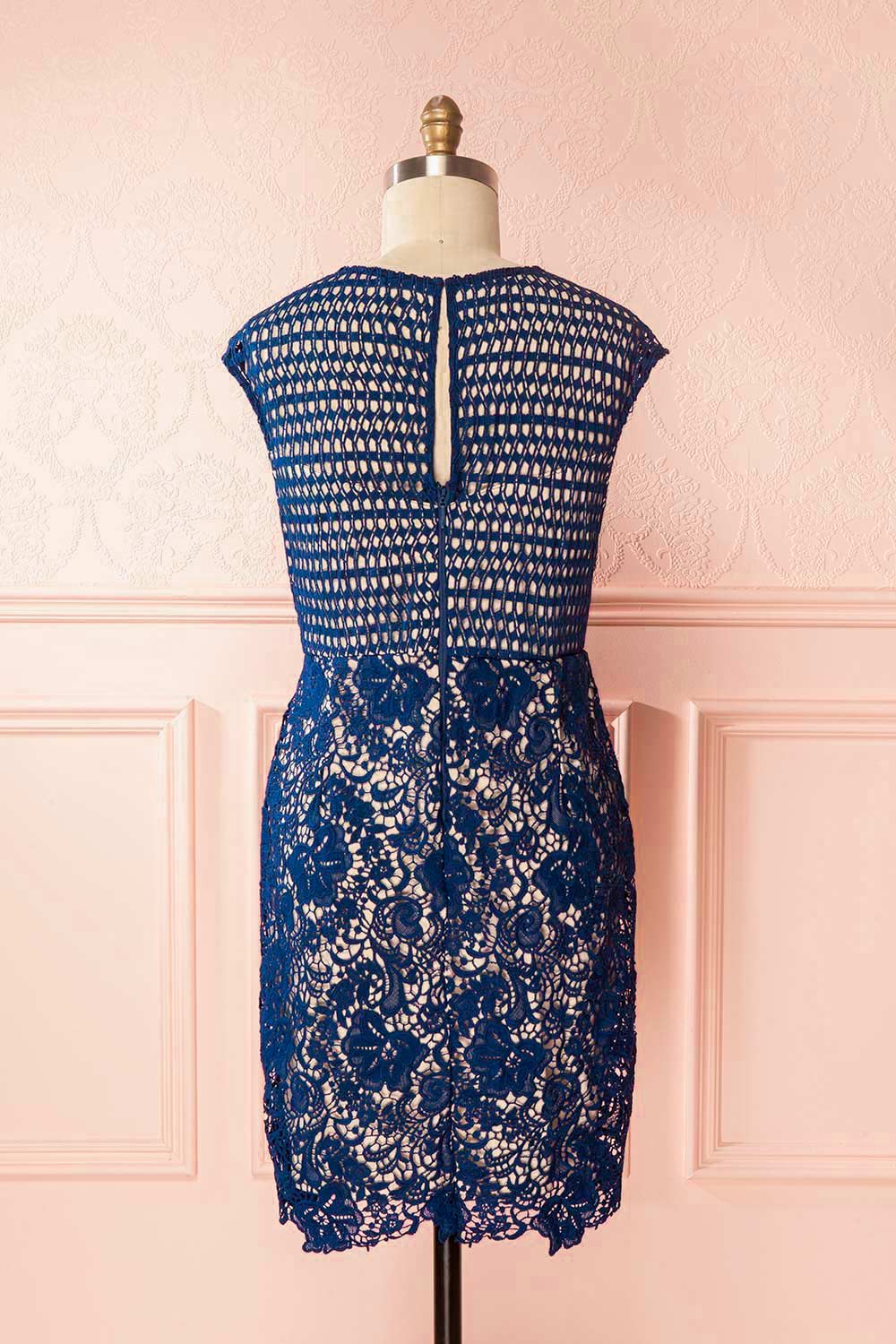 Sareh Water Navy Lace Fitted Plus Size Cocktail Dress | Boutique 1861