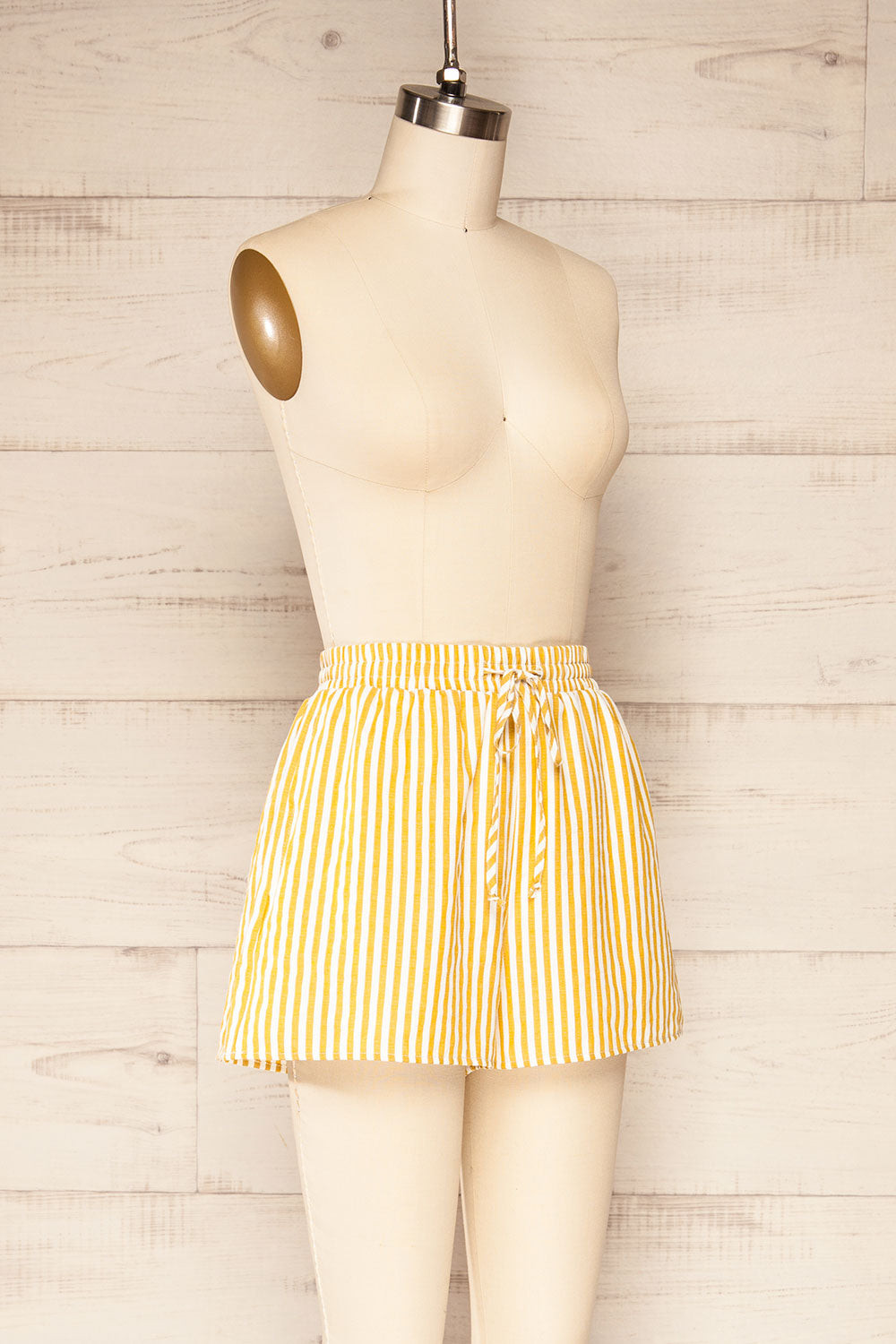 Set Ciney Yellow Stripped Shorts & 3/4 sleeves Shirt | La petite garçonne side view 